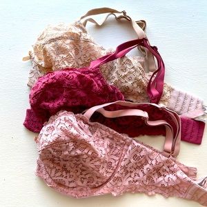 3 34DDD Victoria’s Secret Unlined Demi Bras